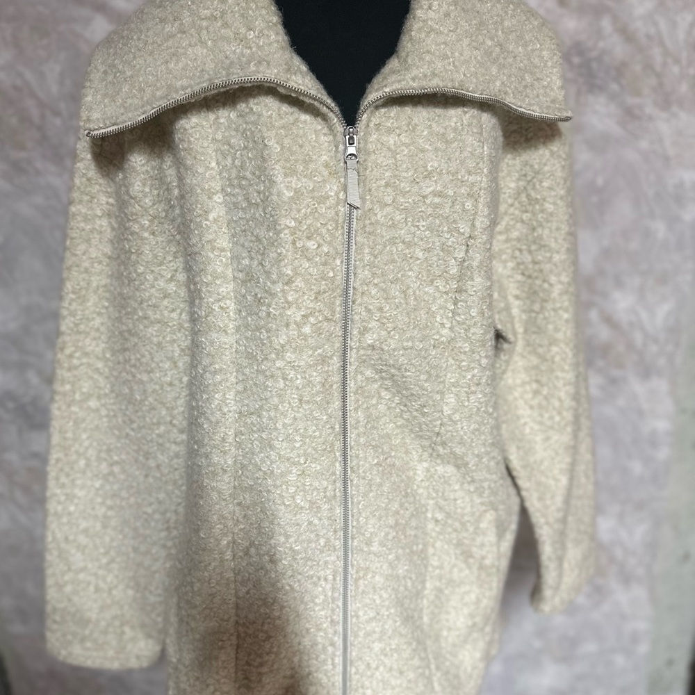 Stylus Sherpa coat